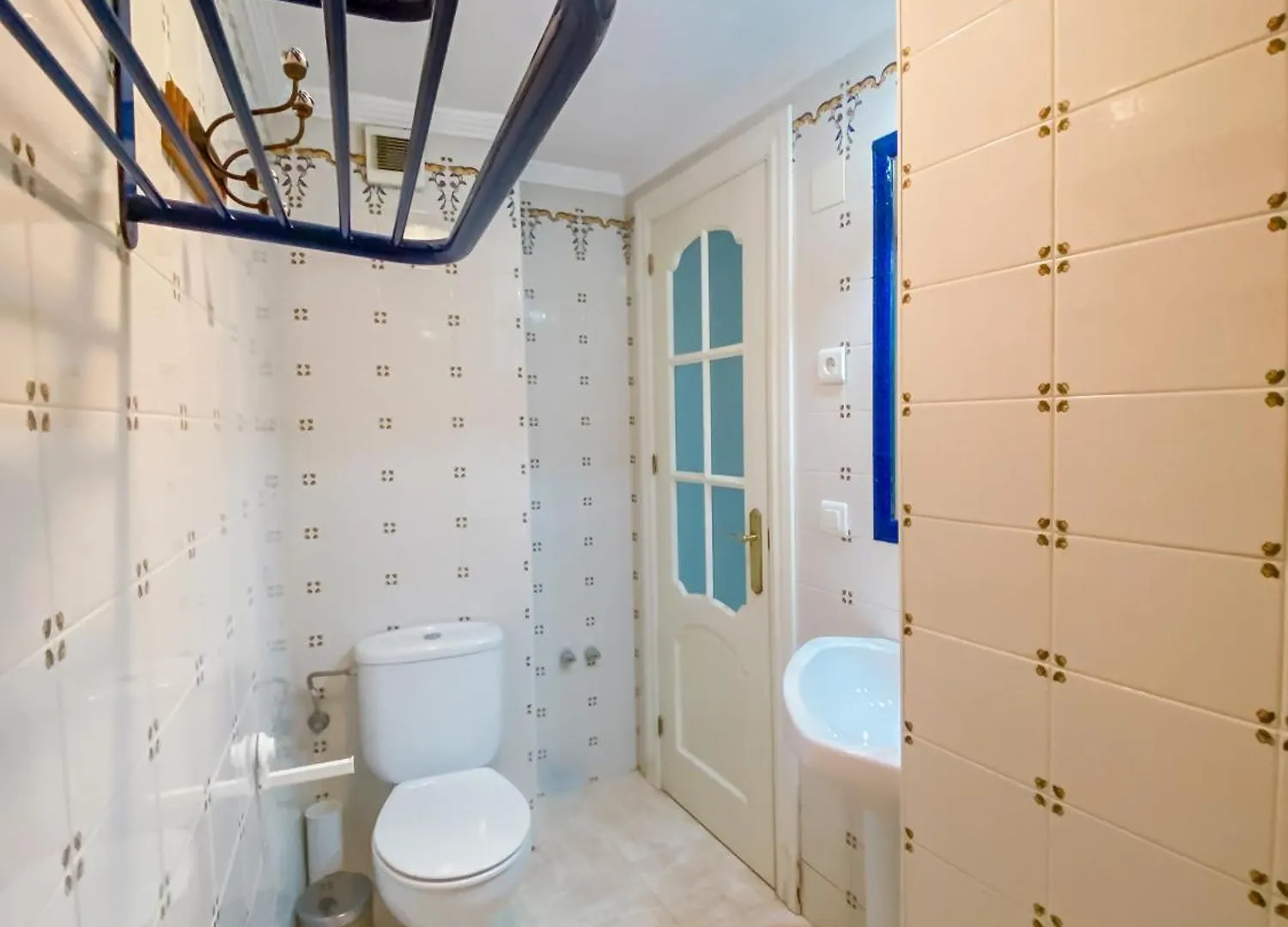 3 Rooms Y 3 Baths Y Aparcamiento Catedral 말라가 0*,